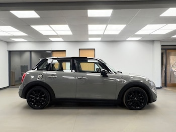 Used MINI Hatch 2016 for sale - 77547110: Photo