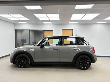 Used MINI Hatch 2016 for sale - 77547110: Photo