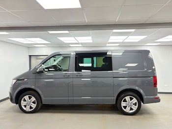 Used Volkswagen Transporter 2021 for sale - 79032231: Photo