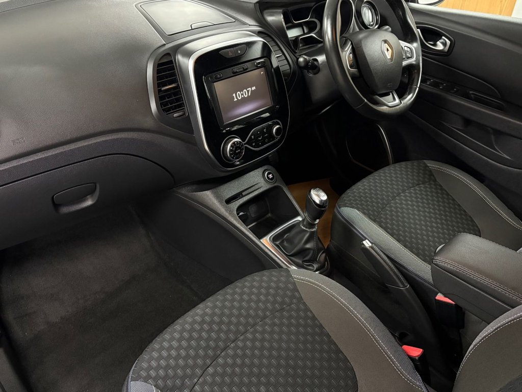 Used Renault Captur 2017 for sale - 77937132: Photo 10