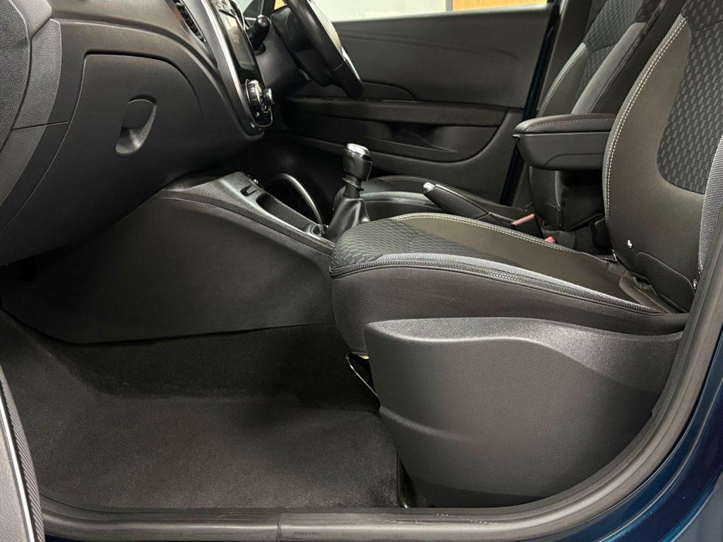 Used Renault Captur 2017 for sale - 77937132: Photo 7