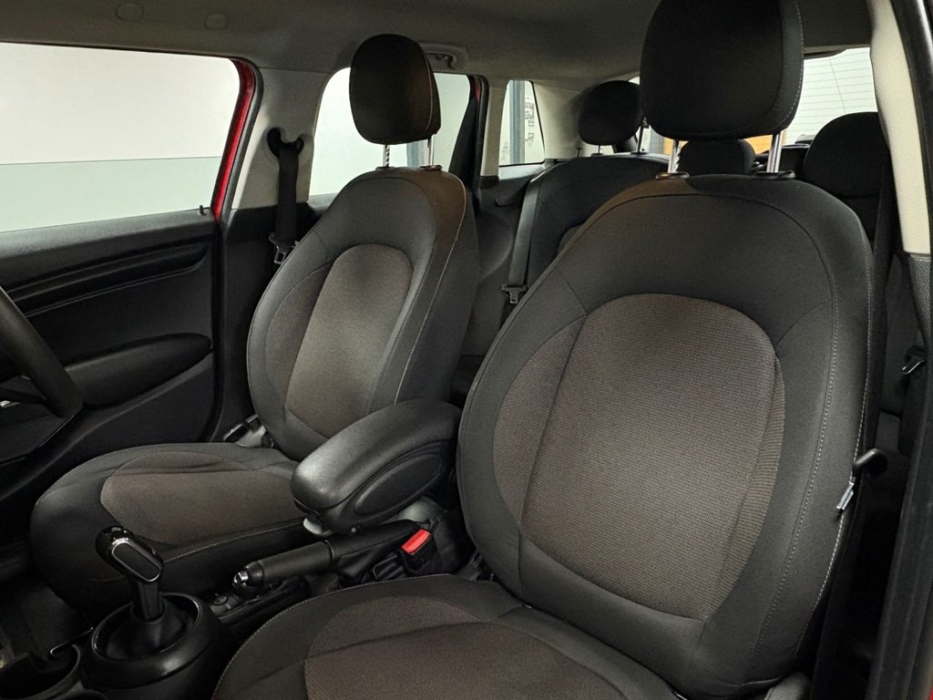 Used MINI Hatch 2019 for sale - 76698882: Photo 9