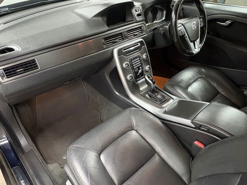 Used Volvo XC70 2016 for sale - 77976519: Photo 10