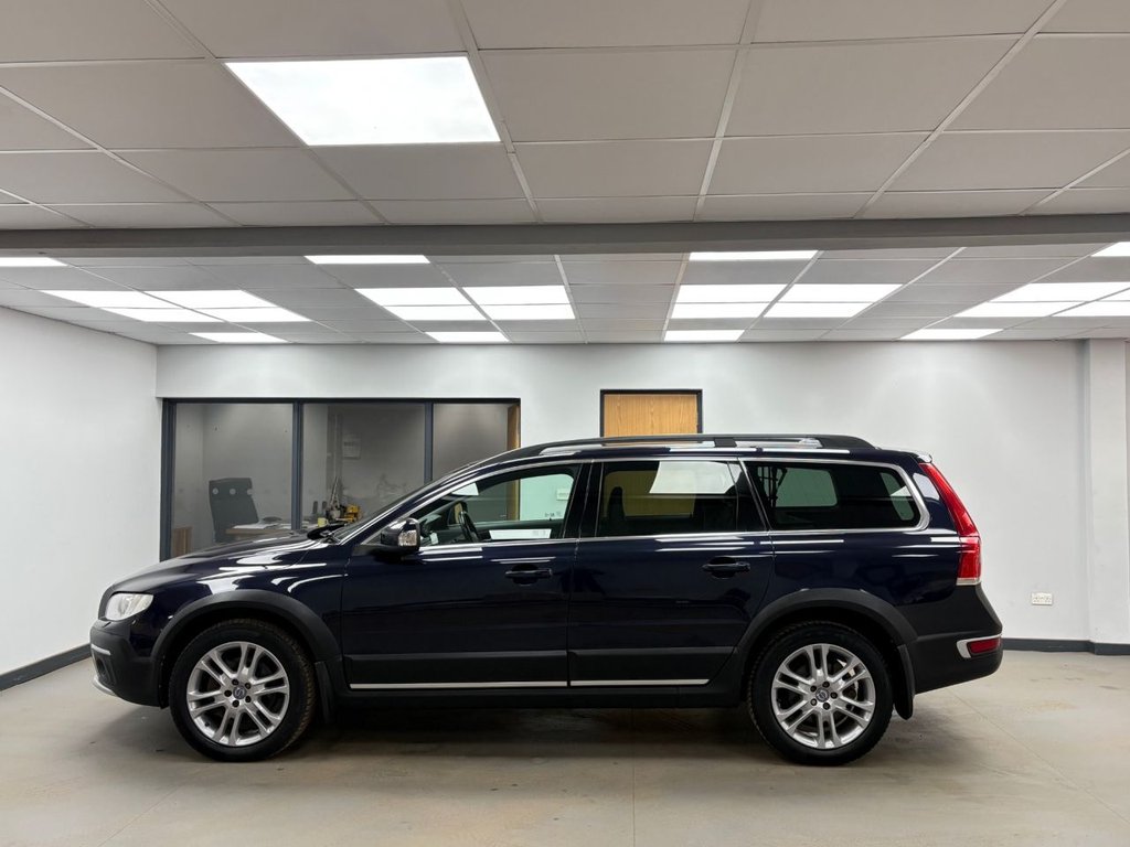 Used Volvo XC70 2016 for sale - 77976519: Photo 4