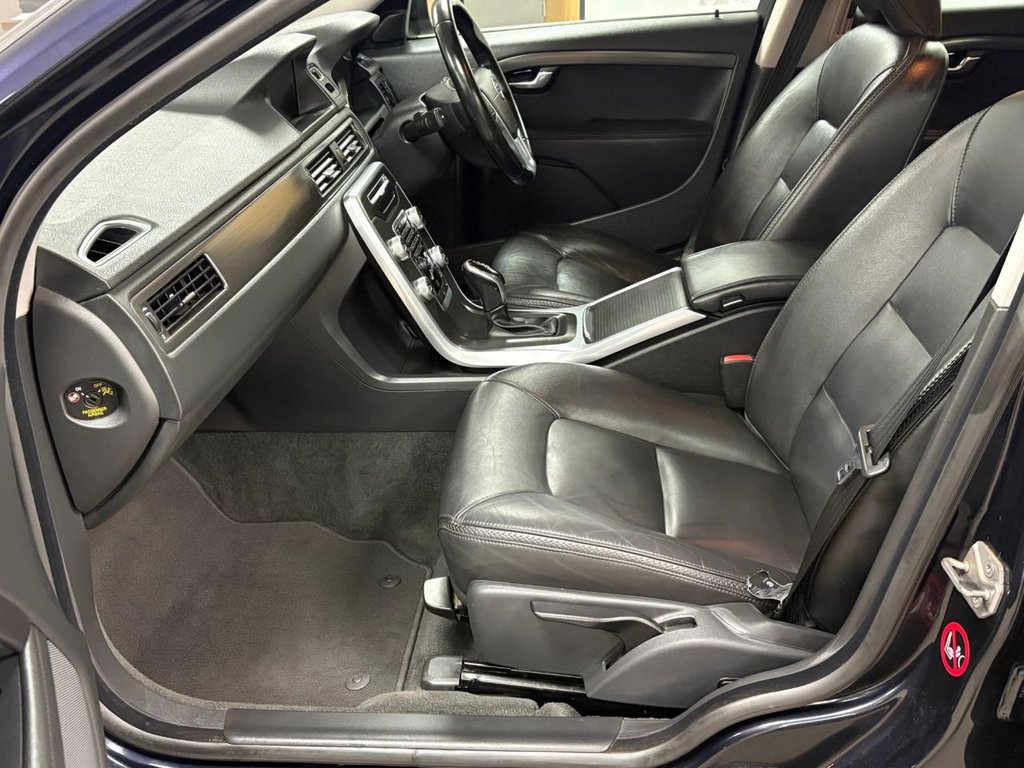 Used Volvo XC70 2016 for sale - 77976519: Photo 8