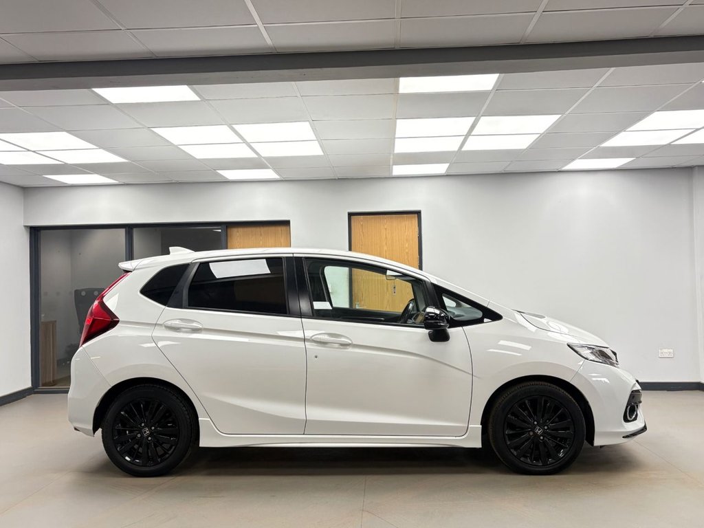 Used Honda Jazz 2019 for sale - 78056513: Photo 3