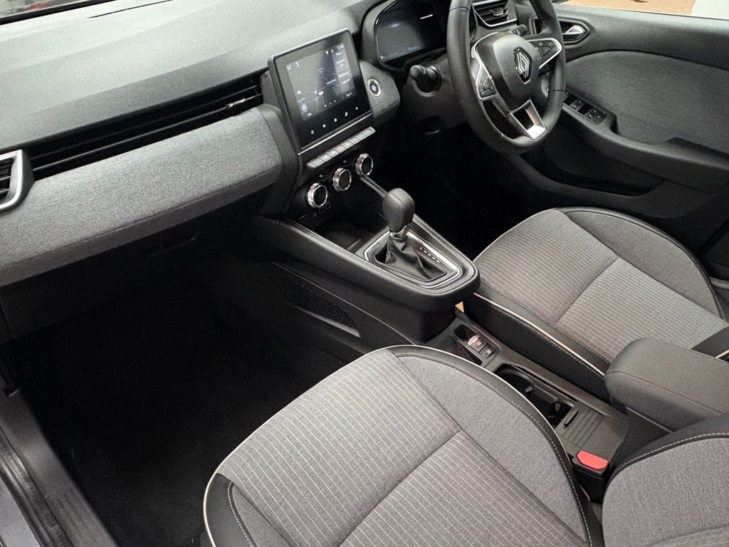 Used Renault Clio 2024 for sale - 76367751: Photo 10