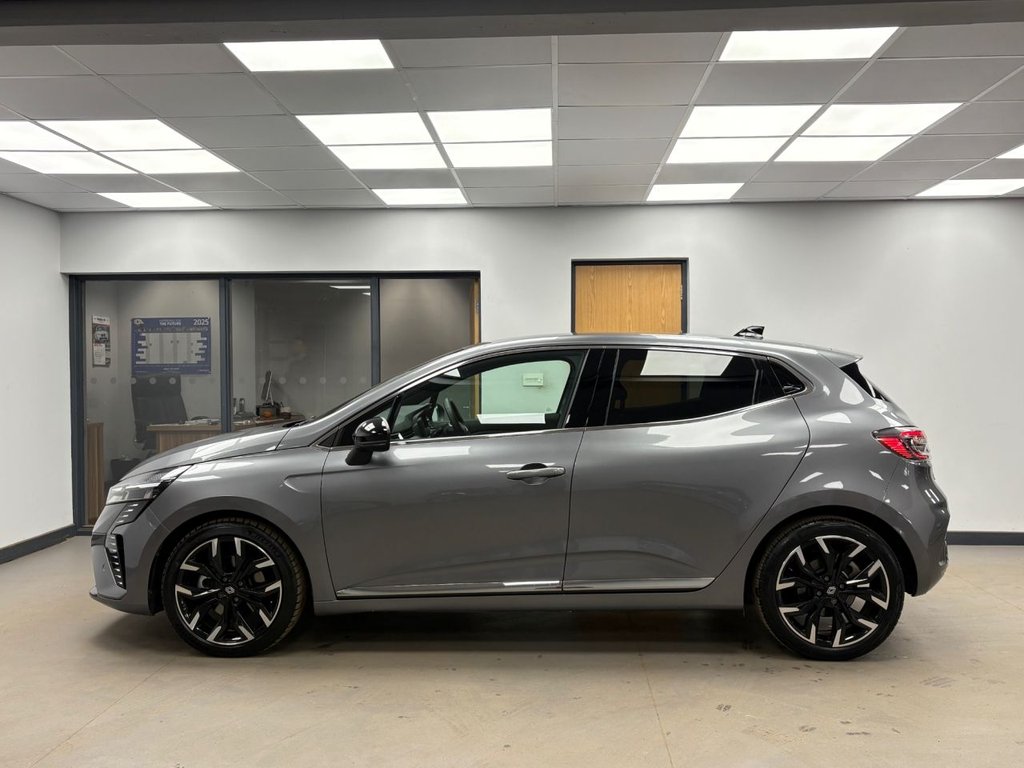 Used Renault Clio 2024 for sale - 76367751: Photo 4