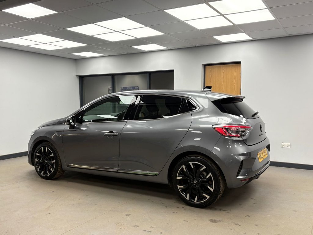 Used Renault Clio 2024 for sale - 76367751: Photo 5
