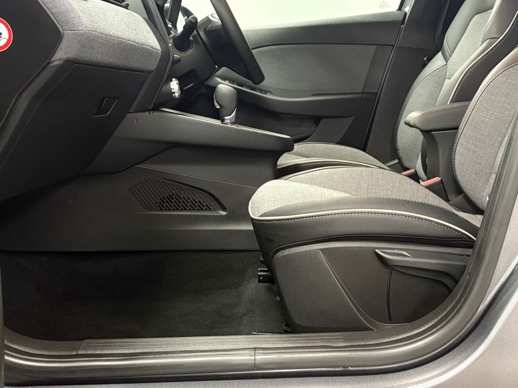 Used Renault Clio 2024 for sale - 76367751: Photo 7