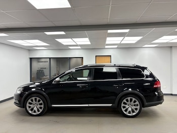 Used Volkswagen Passat 2013 for sale - 78839695: Photo