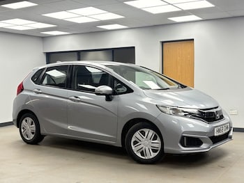 Used Honda Jazz 2018 for sale - 75947574: Photo