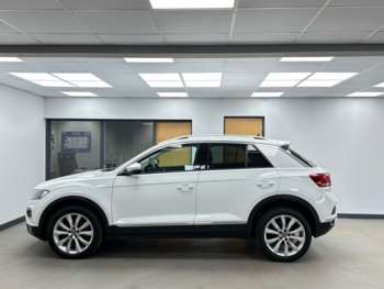 Used Volkswagen T-Roc 2021 for sale - 74501687: Photo