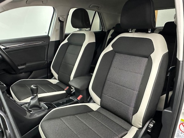 Used Volkswagen T-Roc 2021 for sale - 74501687: Photo 9