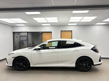 Used Honda Civic 2018 for sale - 76439048: Photo