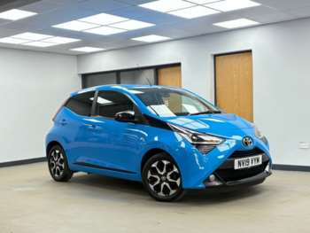 2019 (19) - 1.0 VVT-i x-trend Hatchback 5dr Petrol Manual Euro 6 (71 ps)