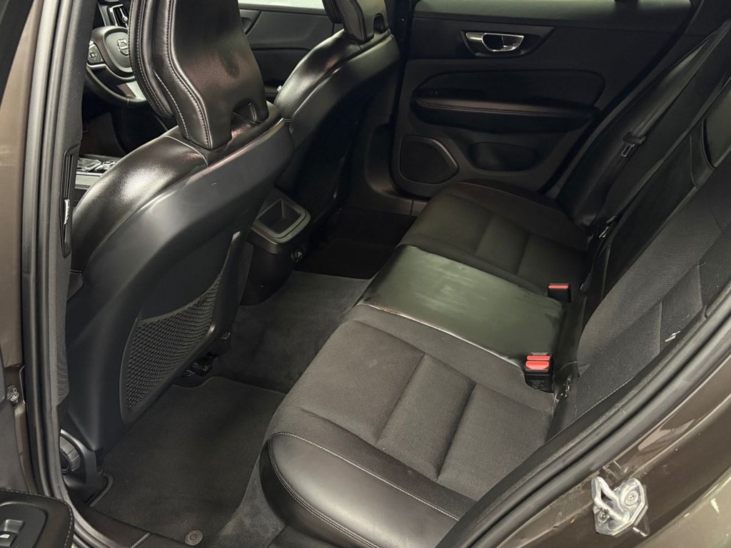 Used Volvo V60 2018 for sale - 78153994: Photo 11