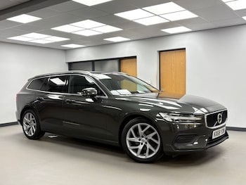 Used Volvo V60 2018 for sale - 78153994: Photo