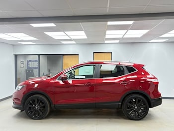 Used Nissan Qashqai 2014 for sale - 76883495: Photo