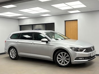 Used Volkswagen Passat 2017 for sale - 75346780: Photo