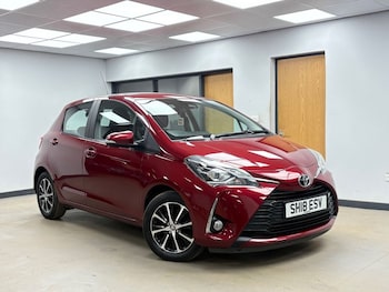 Used Toyota Yaris 2018 for sale - 77521110: Photo