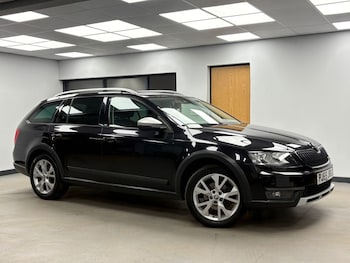 Used Skoda Octavia 2015 for sale - 76216783: Photo 2