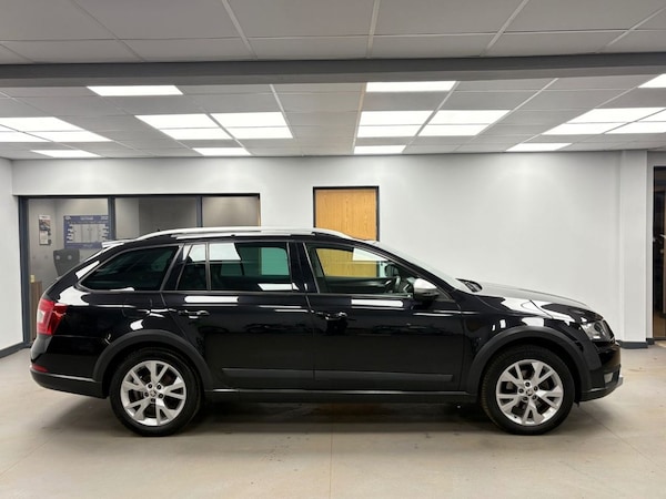 Used Skoda Octavia 2015 for sale - 76216783: Photo 3