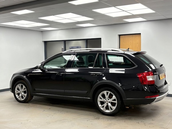 Used Skoda Octavia 2015 for sale - 76216783: Photo 5
