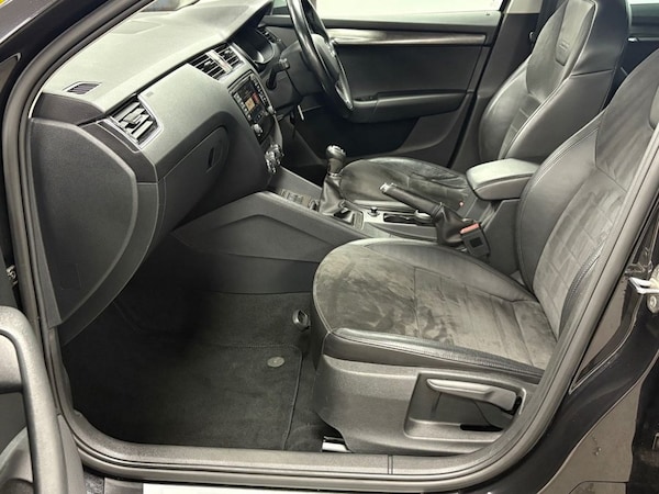 Used Skoda Octavia 2015 for sale - 76216783: Photo 8