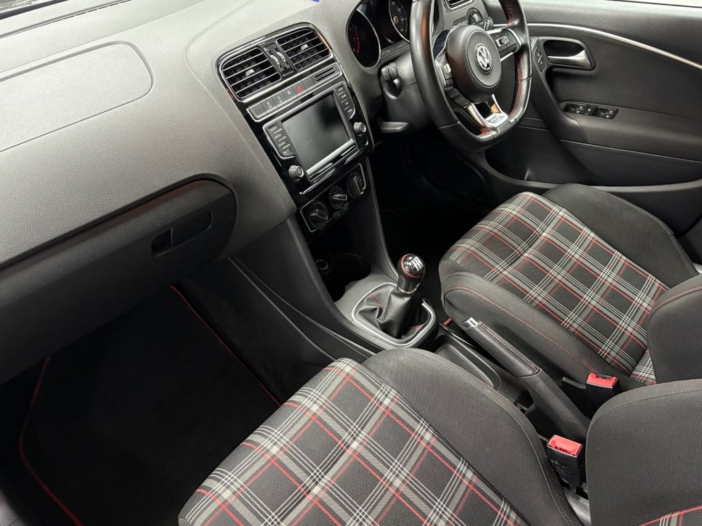 Used Volkswagen Polo 2017 for sale - 76345723: Photo 10