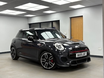 Used MINI Hatch 2018 for sale - 75559343: Photo