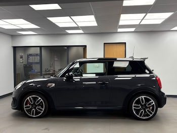 Used MINI Hatch 2018 for sale - 75559343: Photo