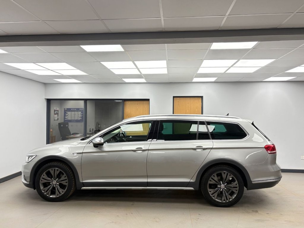 Used Volkswagen Passat 2016 for sale - 77200060: Photo 4