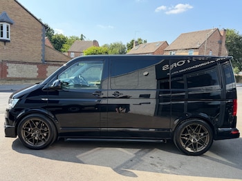 Used Volkswagen Transporter 2019 for sale - 79330978: Photo