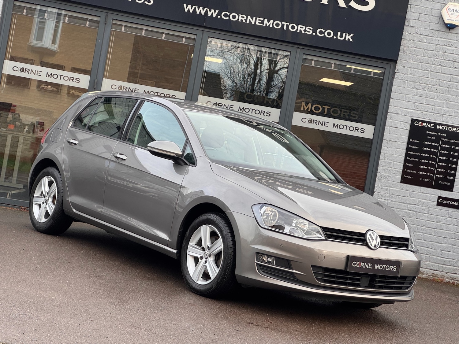 Used Volkswagen Golf 2015 for sale - 77162401: Photo 3