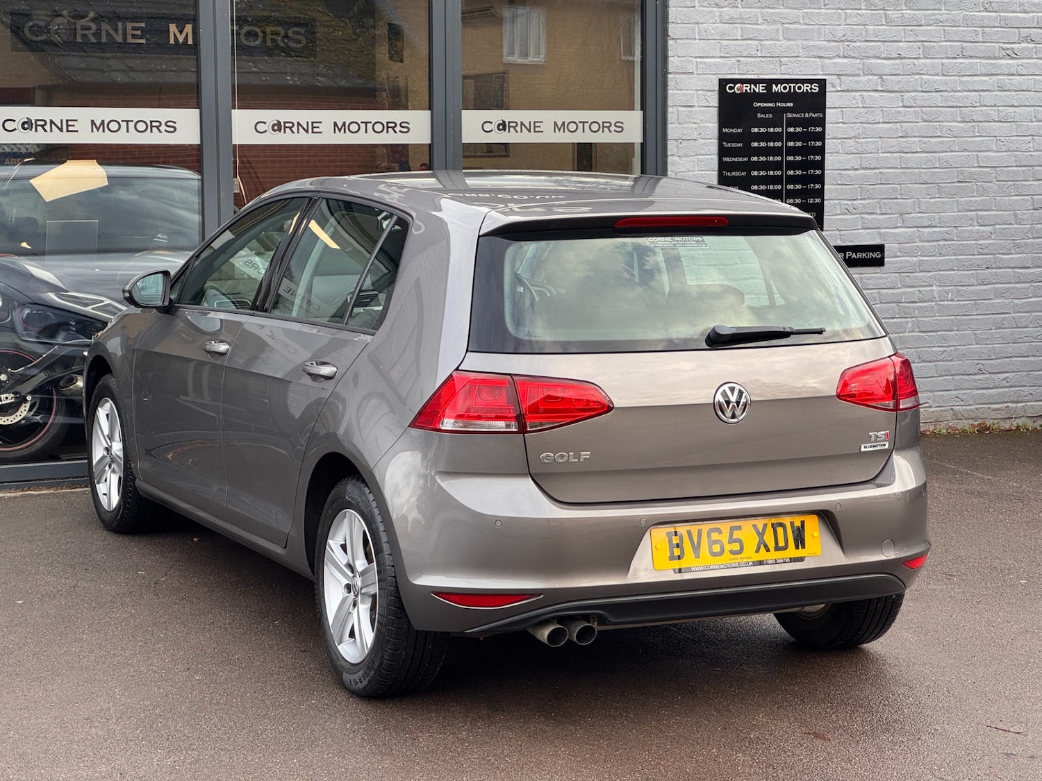 Used Volkswagen Golf 2015 for sale - 77162401: Photo 8