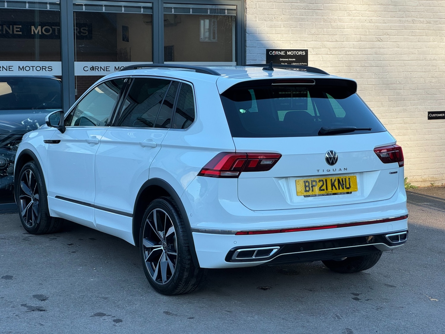 Used Volkswagen Tiguan 2021 for sale - 78197166: Photo 8