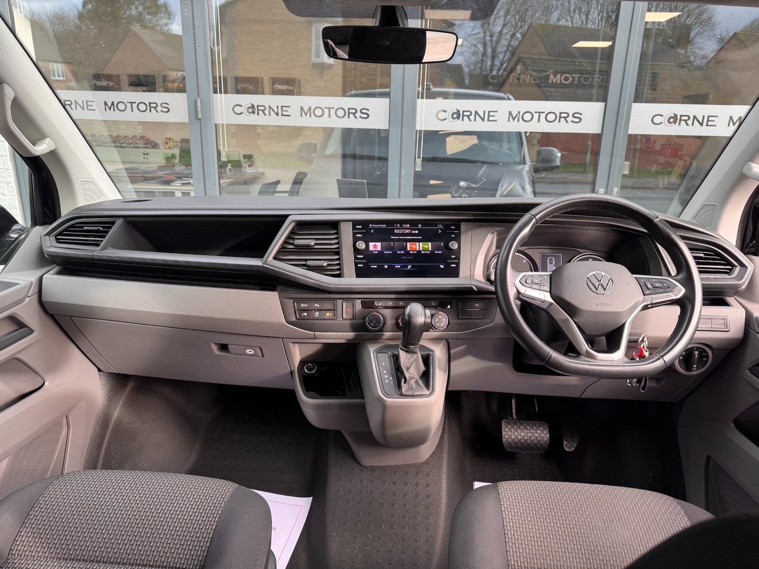 Used Volkswagen Transporter 2023 for sale - 77558477: Photo 14