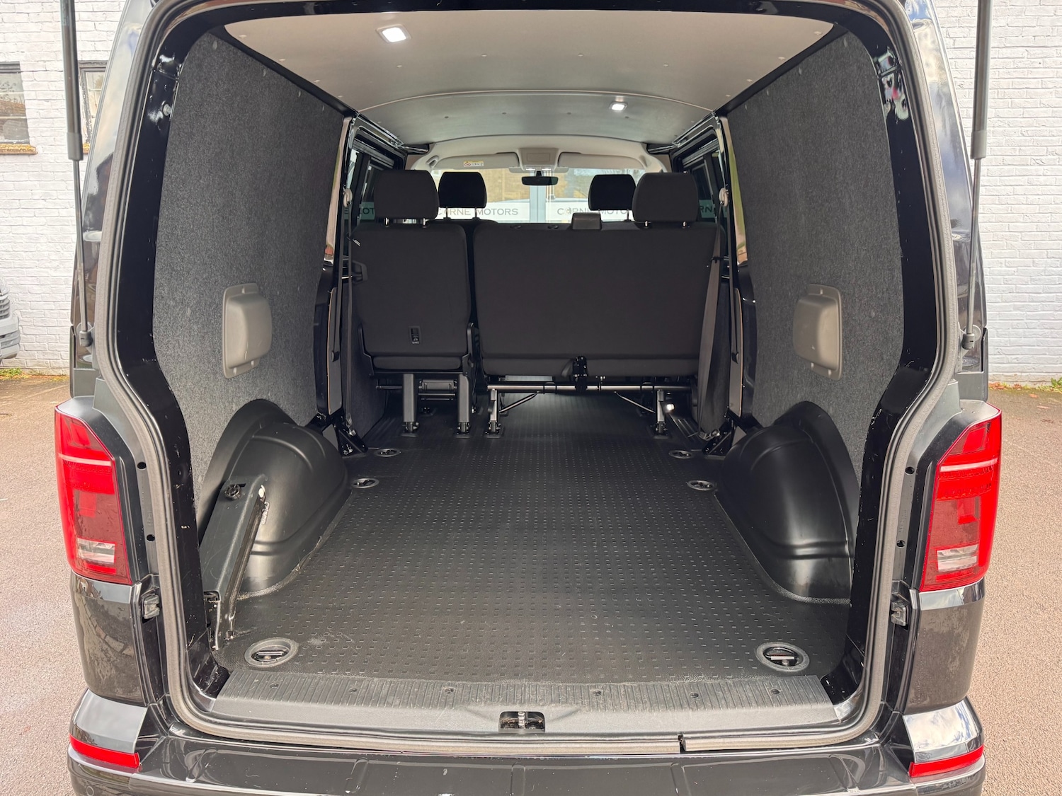 Used Volkswagen Transporter 2023 for sale - 77558477: Photo 19