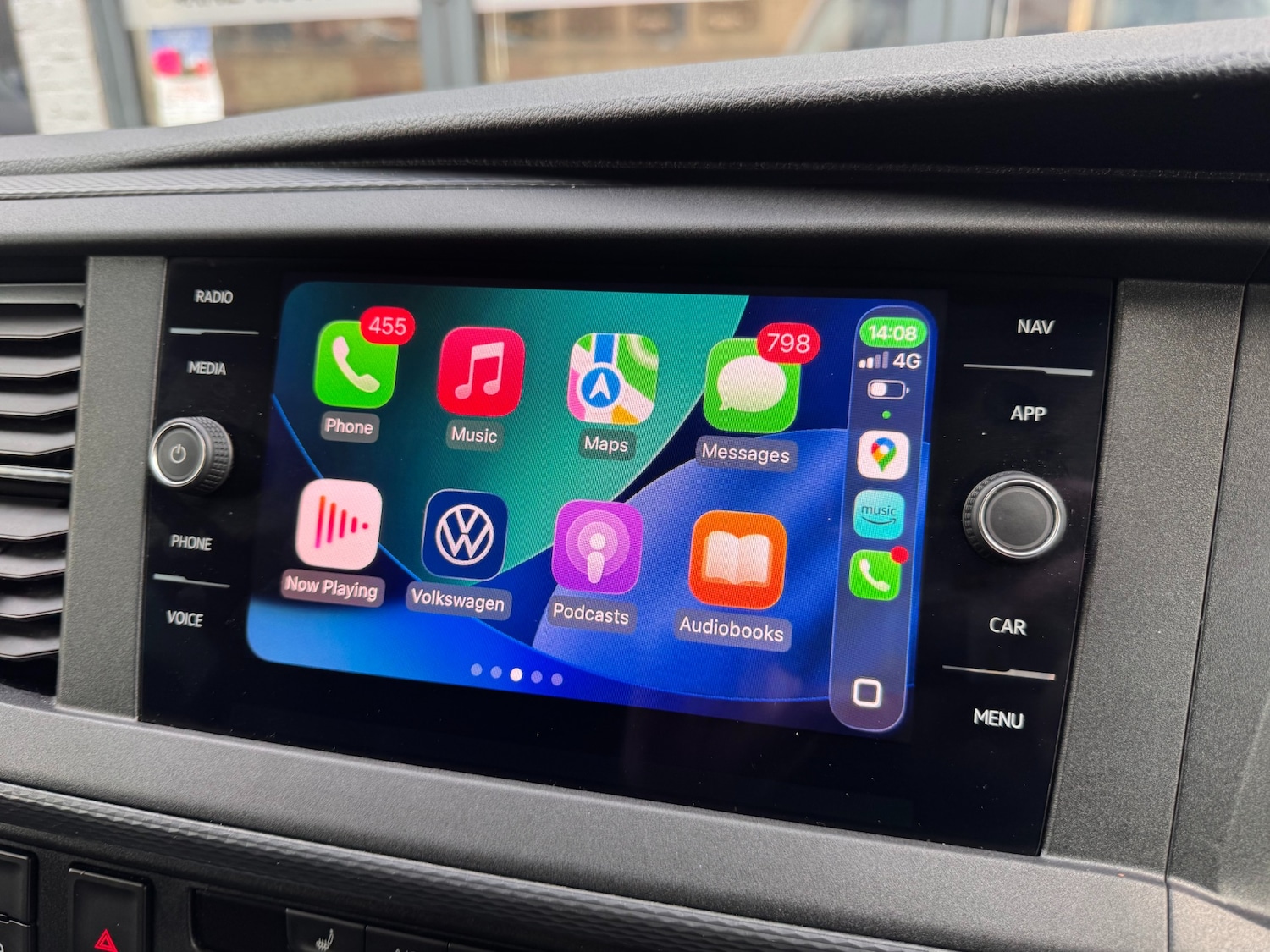 Used Volkswagen Transporter 2023 for sale - 77558477: Photo 24