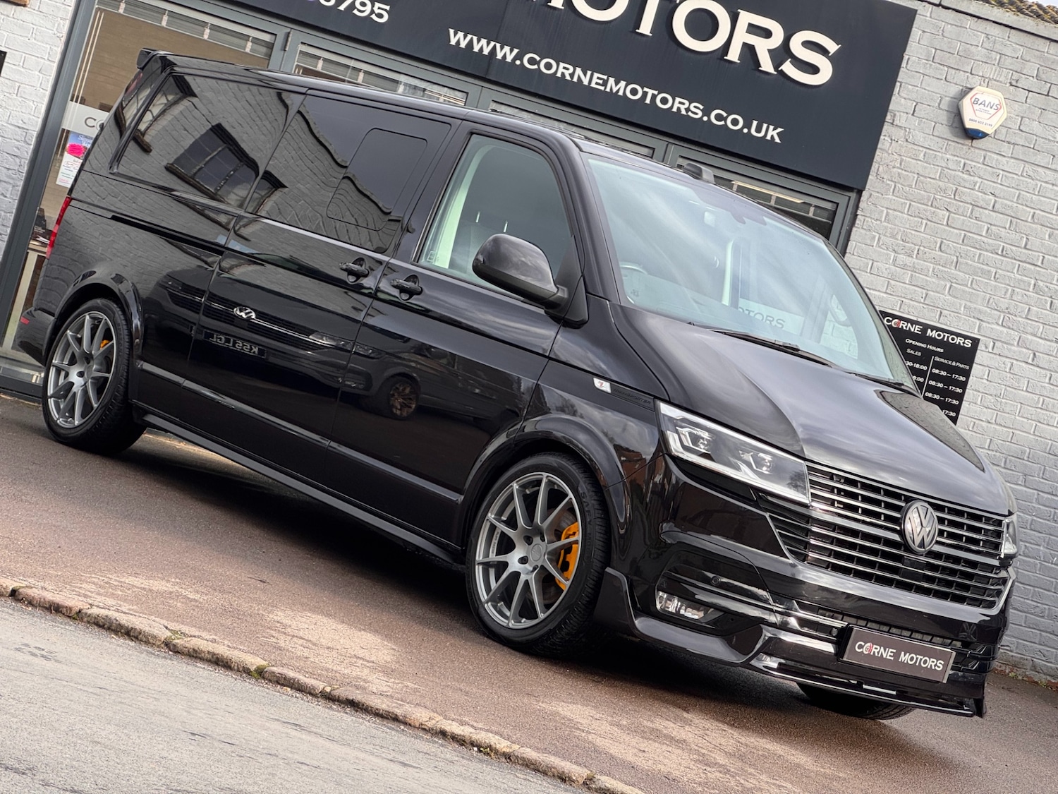 Used Volkswagen Transporter 2023 for sale - 77558477: Photo 3