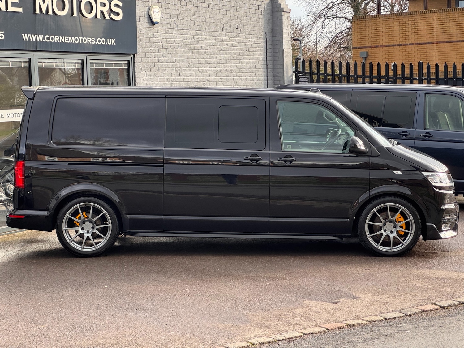 Used Volkswagen Transporter 2023 for sale - 77558477: Photo 4