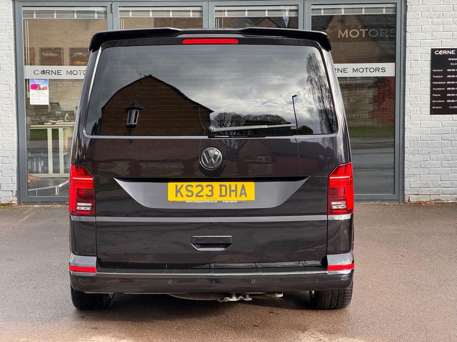 Used Volkswagen Transporter 2023 for sale - 77558477: Photo 9