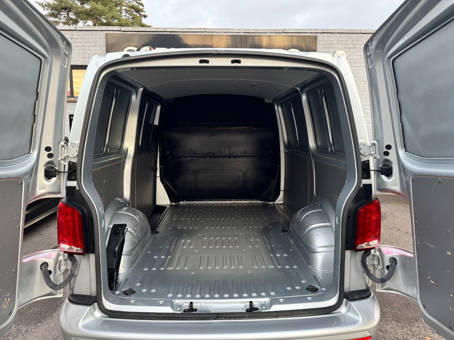 Used Volkswagen Transporter 2022 for sale - 76627363: Photo 19