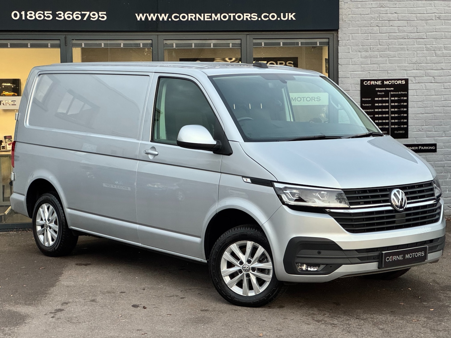 Used Volkswagen Transporter 2022 for sale - 76627363: Photo 2