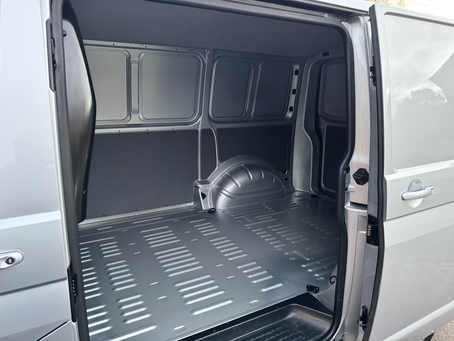 Used Volkswagen Transporter 2022 for sale - 76627363: Photo 20