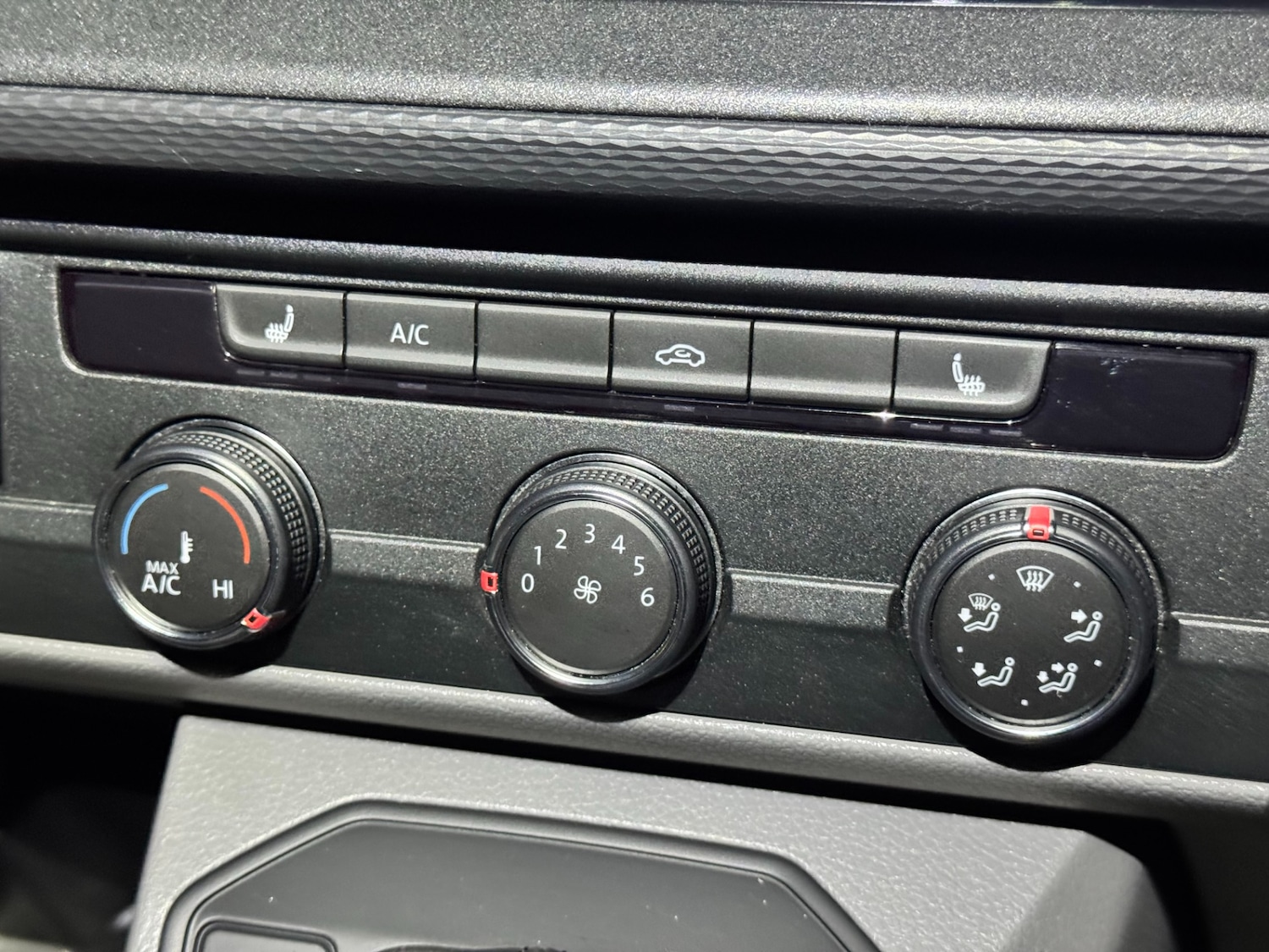 Used Volkswagen Transporter 2022 for sale - 76627363: Photo 25