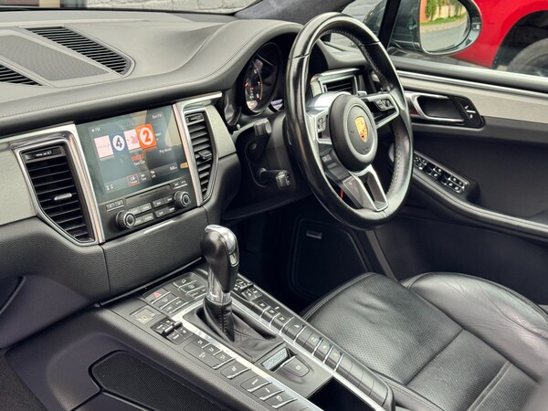 Used Porsche Macan 2018 for sale - 75706213: Photo 22