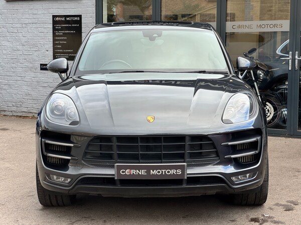 Used Porsche Macan 2018 for sale - 75706213: Photo 3