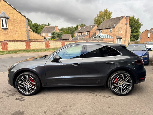Used Porsche Macan 2018 for sale - 75706213: Photo 9